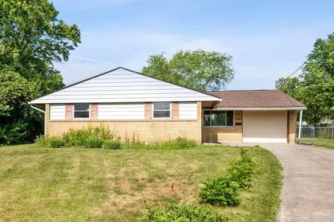 997 Pilgrim Pl, Springdale, OH 45246