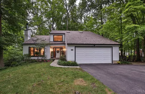 202 Cardinal Ct, Loveland, OH 45140