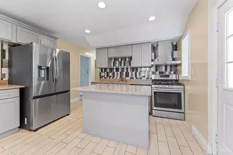 8001 Daly Rd, Cincinnati, OH 45224 photo 9