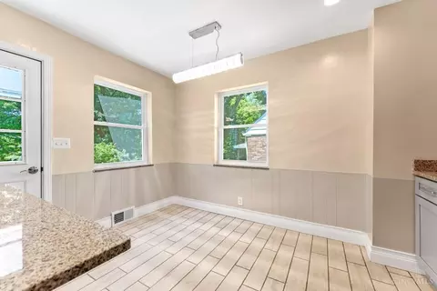 8001 Daly Rd, Cincinnati, OH 45224 photo 10