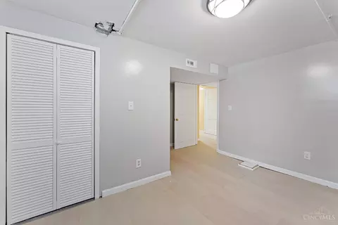 8001 Daly Rd, Cincinnati, OH 45224 photo 38