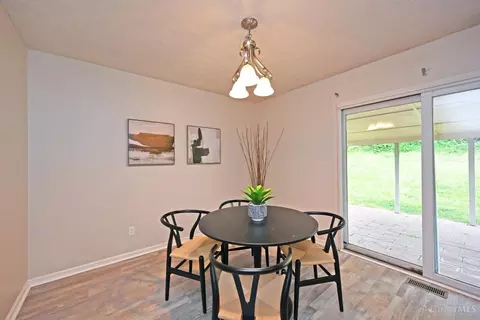 Dining - 5145 Rapid Run Rd, Cincinnati, OH 45238 photo 2 of 3