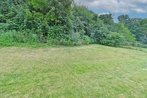 Exterior - 5145 Rapid Run Rd, Cincinnati, OH 45238 photo 5 of 7