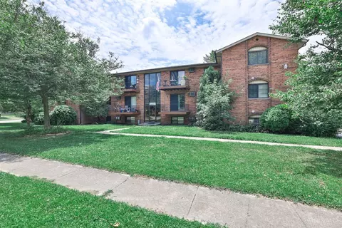 5491 Camelot Dr #8, Fairfield, OH 45014
