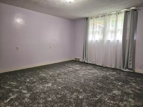 Bedroom - 523 Aldor Ln, Cincinnati, OH 45255 photo 2 of 4