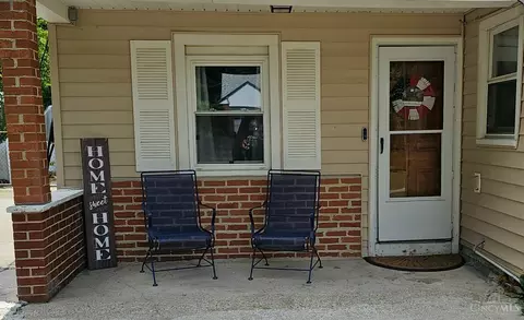 Exterior - 523 Aldor Ln, Cincinnati, OH 45255 photo 1 of 6