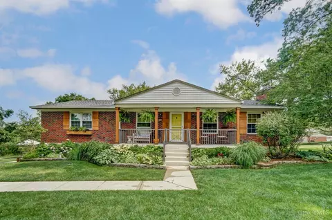 5581 Breezewood Dr, Cincinnati, OH 45248