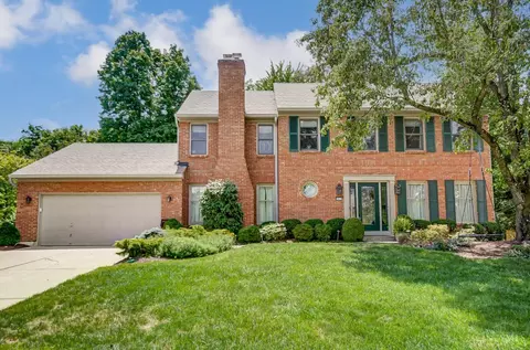 7015 Pinemill Dr, West Chester, OH 45069