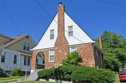 1271 Henkel Dr, Cincinnati, OH 45205 photo 2
