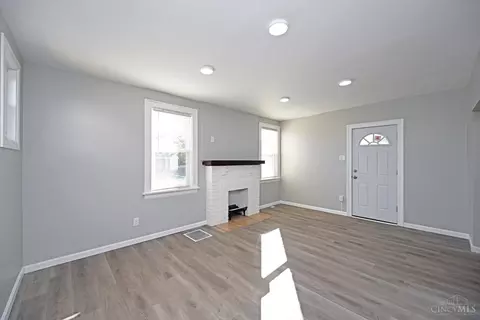 1271 Henkel Dr, Cincinnati, OH 45205 photo 7
