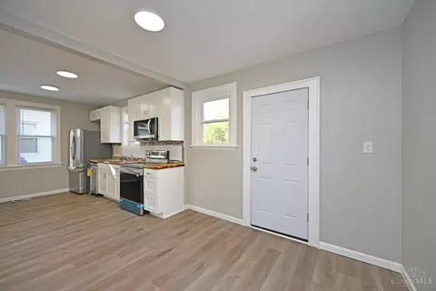 1271 Henkel Dr, Cincinnati, OH 45205 photo 11