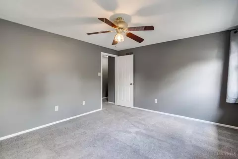 Bedroom - 4433 Festive Ct, Cincinnati, OH 45245 photo 5 of 6