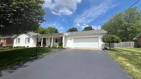 120 Westover Dr, Hillsboro, OH 45133
