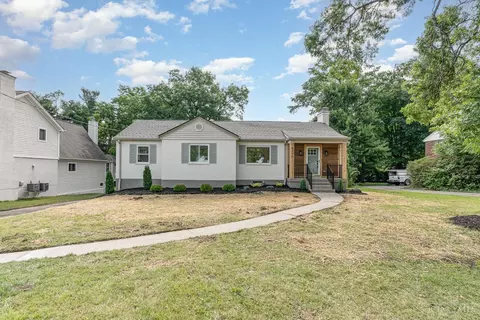 6906 Kenwood Rd, Madeira, OH 45243
