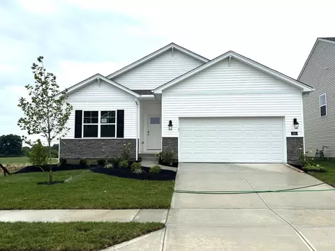 1861 Snowy Ln, Oxford, OH 45056