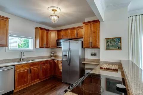 2896 Markbreit Ave, Cincinnati, OH 45209 photo 9