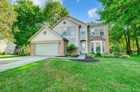 1143 Forest Run Dr, Batavia, OH 45103