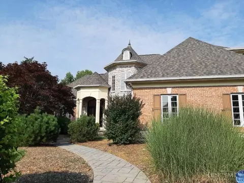 727 Tartan Hl, Cincinnati, OH 45245