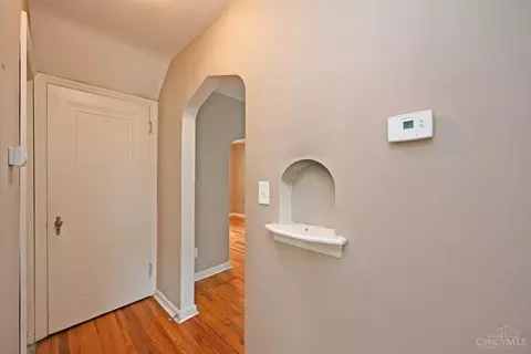 Entry Way - 1878 Ashbrook Dr, Cincinnati, OH 45238 photo 1 of 1