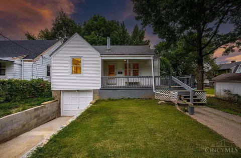 1910 Waltham Ave, North College Hill, OH 45239