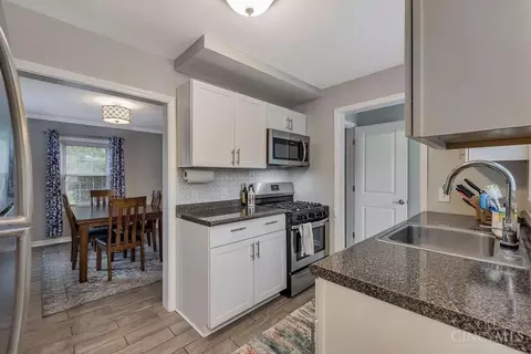 Kitchen - 1530 Beaverton Ave, Cincinnati, OH 45237 photo 1 of 5