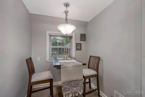 Dining - 1530 Beaverton Ave, Cincinnati, OH 45237 photo 3 of 3