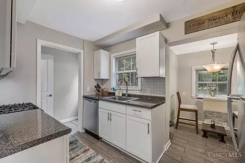 Kitchen - 1530 Beaverton Ave, Cincinnati, OH 45237 photo 2 of 5