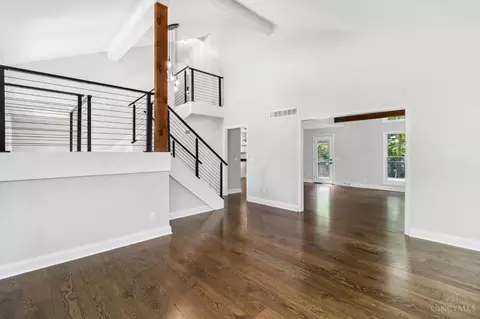 7021 Royalgreen Dr, Cincinnati, OH 45244 photo 8