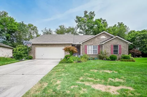 512 Fenwick Dr, Fairfield, OH 45014