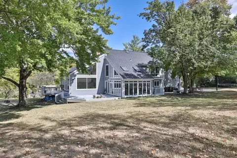 Exterior - 7801 Hopper Rd, Cincinnati, OH 45255 photo 7 of 9