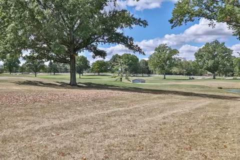 Exterior - 7801 Hopper Rd, Cincinnati, OH 45255 photo 8 of 9