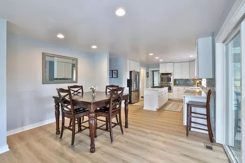 Dining - 7801 Hopper Rd, Cincinnati, OH 45255 photo 2 of 2