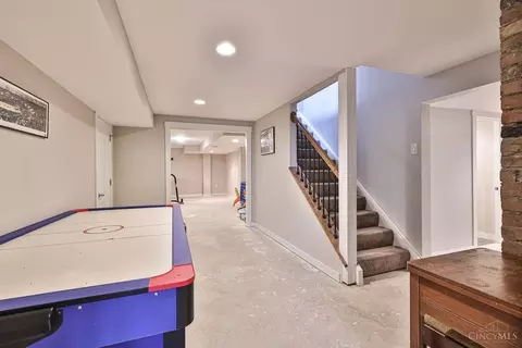 Entry Way - 7801 Hopper Rd, Cincinnati, OH 45255 photo 4 of 4
