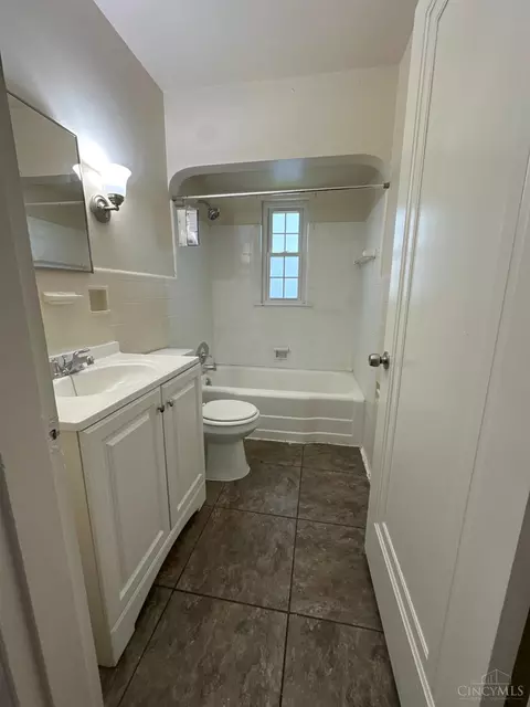 6902 Merwin Ave, Cincinnati, OH 45227 photo 6