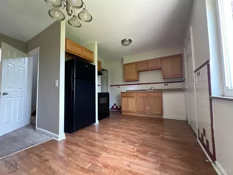 4332 Foley Rd, Cincinnati, OH 45238 photo 3