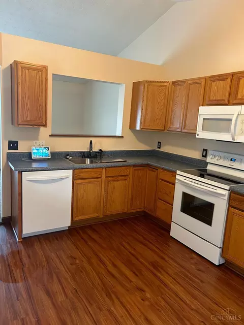 Kitchen - 213 Robin Ave, Mount Orab, OH 45154 photo 2 of 3