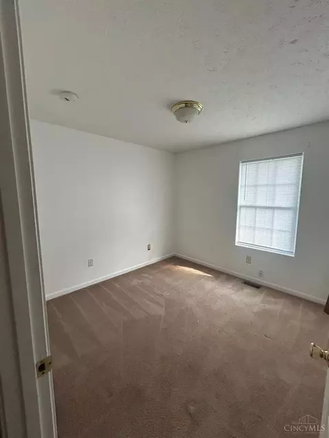 Bedroom - 213 Robin Ave, Mount Orab, OH 45154 photo 1 of 6