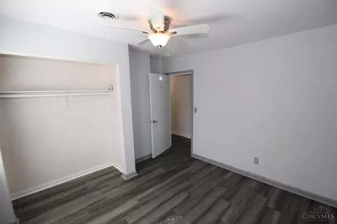 Bedroom - 1609 Cloverfield Ave, Kettering, OH 45429 photo 6 of 8