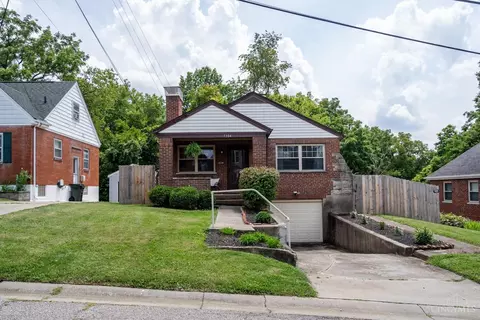 5304 Waltella Pl, Norwood, OH 45212