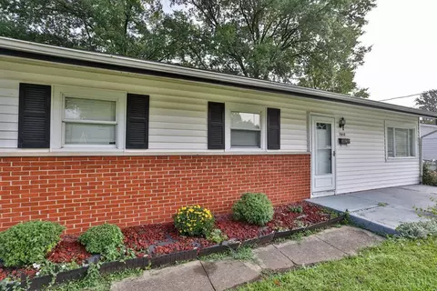 Exterior - 2618 Topeka St, Cincinnati, OH 45231 photo 3 of 9
