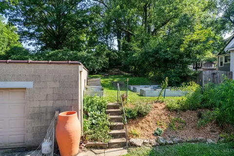 Exterior - 4723 Loretta Ave, Cincinnati, OH 45238 photo 17 of 19
