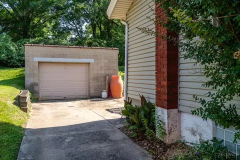 Exterior - 4723 Loretta Ave, Cincinnati, OH 45238 photo 14 of 19