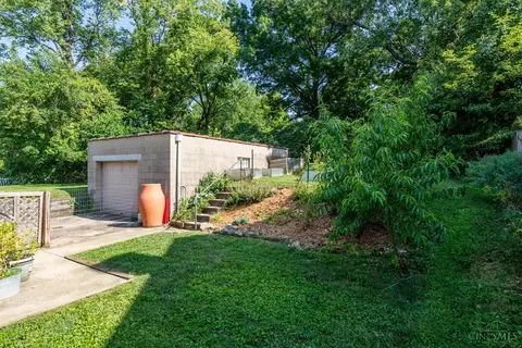 Exterior - 4723 Loretta Ave, Cincinnati, OH 45238 photo 16 of 19