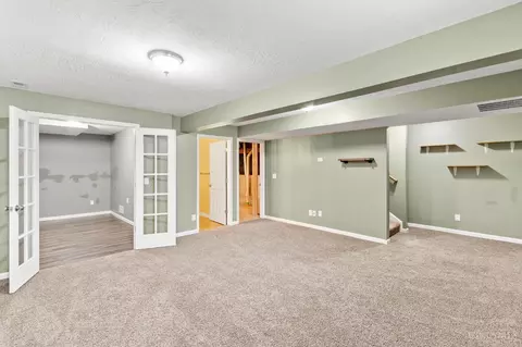 245 Bannock Dr, Hamilton Township, OH 45039 photo 17