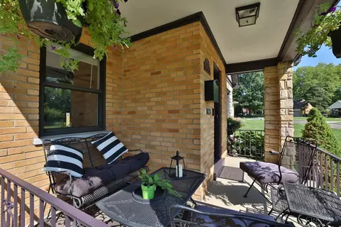 7273 Silver Crest Dr, Cincinnati, OH 45236 photo 3