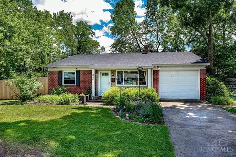 857 Galaxy Ct, Cincinnati, OH 45224