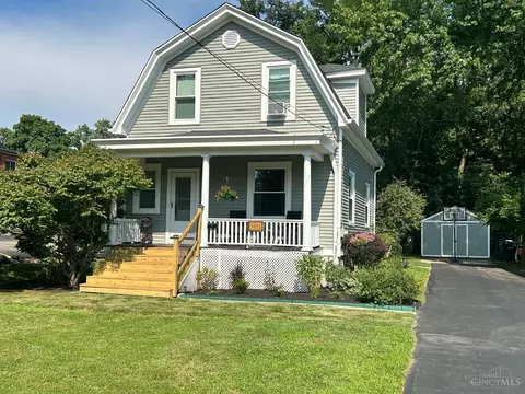 3426 Mcfarlan Rd, Cincinnati, OH 45211