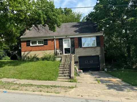 4222 Kessler Ave, Cincinnati, OH 45217