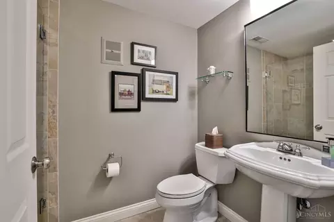 6 Noel Ln, Cincinnati, OH 45243 photo 39