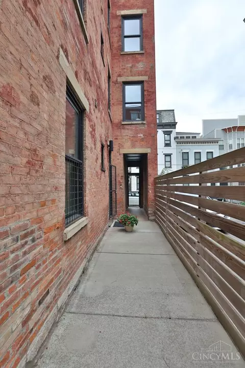 Other - 219 Wade St, Cincinnati, OH 45202 photo 6 of 10